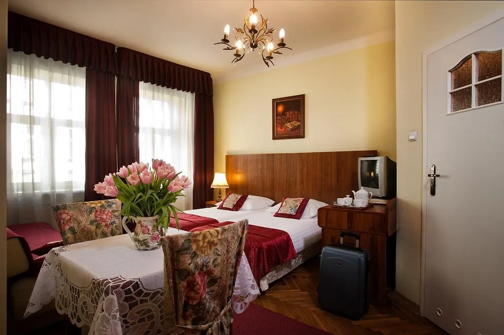 Aparthotel Astor Cracovia 3*,